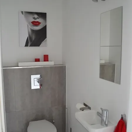 Ferienwohnung La Boite Rouge Stavelot Exterior foto