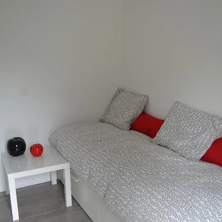 Ferienwohnung La Boite Rouge Stavelot Exterior foto