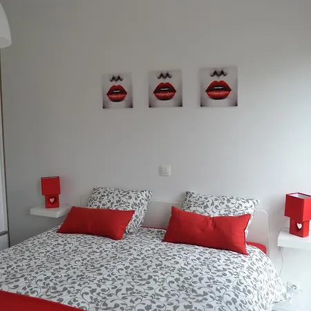 Ferienwohnung La Boite Rouge Stavelot Exterior foto